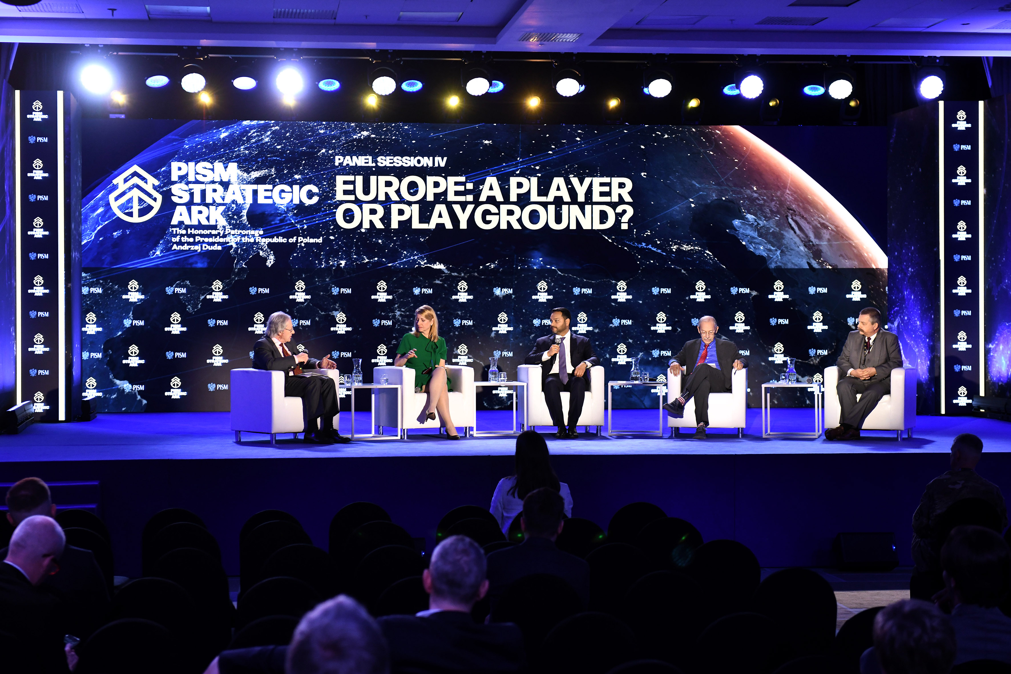 Panel Session IV - Europe: A Player or Playground?